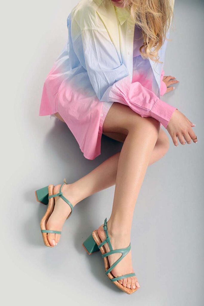 kisa topuklu sandalet