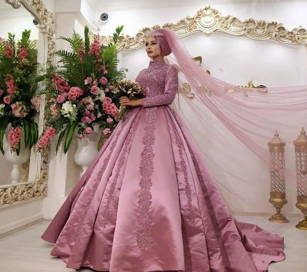 tesettür nişanlık modelleri 2021-2022 15 pembe tesettur nisanlik