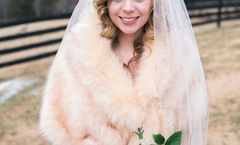 kışın gelinlik üzerine ne giyilir